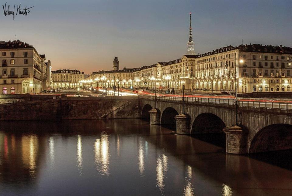 Torino Centro Apartment ภายนอก รูปภาพ