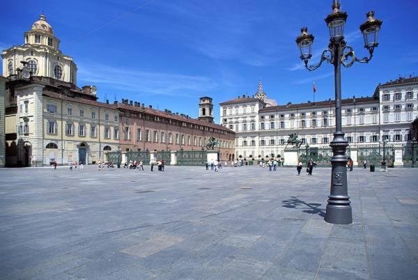 Torino Centro Apartment ภายนอก รูปภาพ